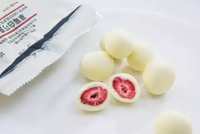 40款零食测评胖了10斤的含泪推荐,十款全球公认的爆款零食