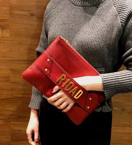 2018年这些包包将火遍时尚圈,当下最火手拿包