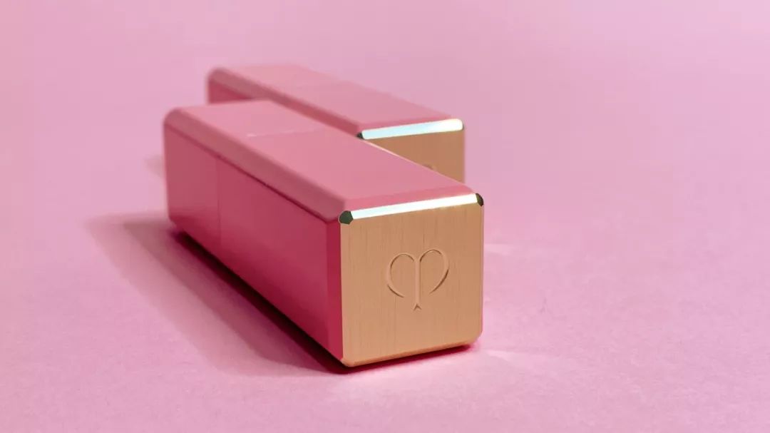 恃美行凶在线抢钱｜CPB圣诞限量系列美得不！合！法！