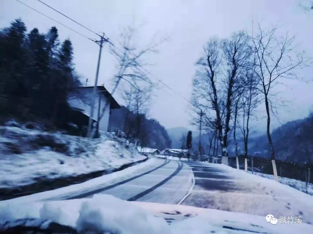 不是三九,胜似三九,小微提醒你千万别“滑冰”!