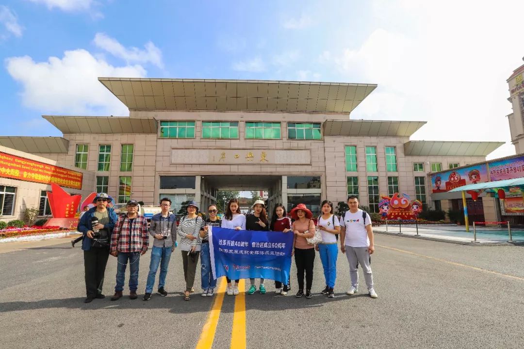 防城港和崇左是一个城市吗,广西崇左和防城港哪个城市好