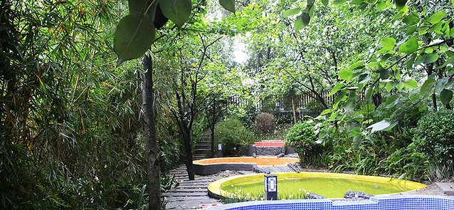 成都又可以泡温泉又可以玩的场所,成都哪家温泉好耍一点