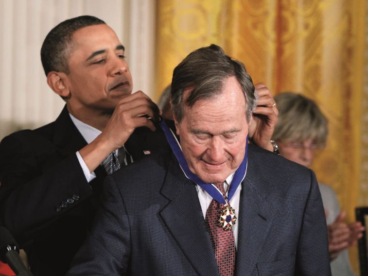 老布什温情时刻,怀念老布什