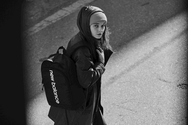 看完这篇别再说羽绒服不时髦,造型示范