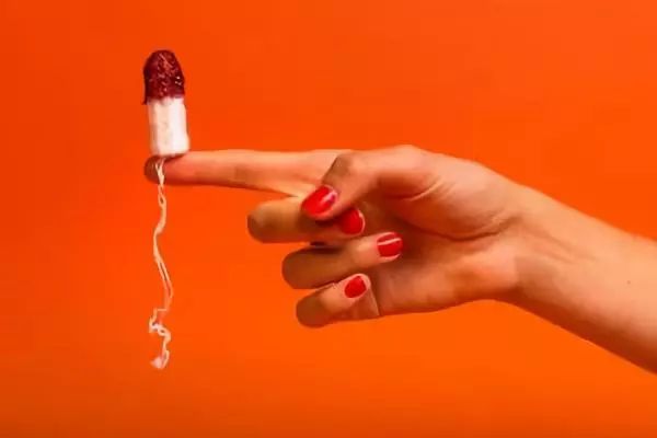 卫生棉条能杀人？！加拿大16岁少女生理期丧命！Kotex卫生棉紧急召回！