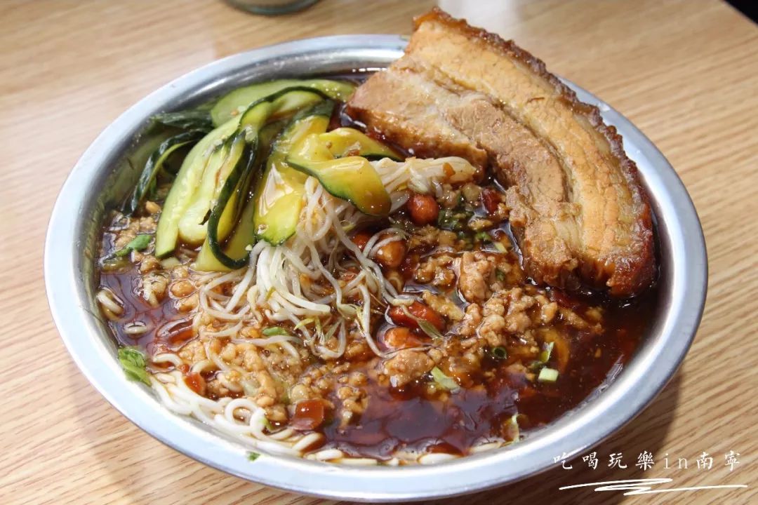 南宁好吃的粉店,南宁巷子最好吃的粉店