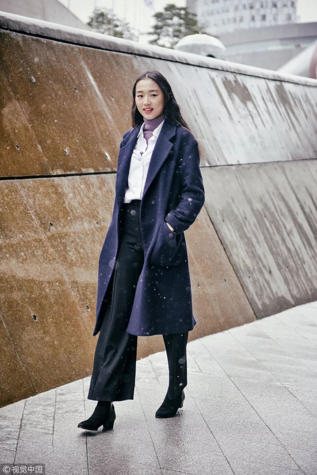 秋季长外套的多种穿法,外套太长了怎么穿才好看