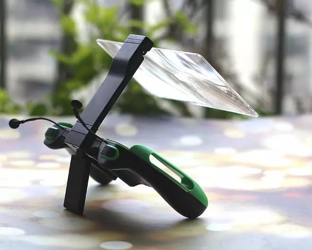 隐藏再深也能被发现？千幻手游放大器让你轻松吃鸡