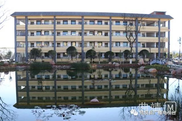 陆良一中景色照片,陆良一中校园风景