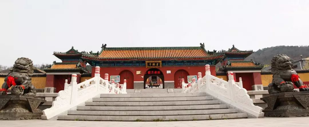 青岛温泉滑雪春节去哪玩,青岛冬季温泉旅游