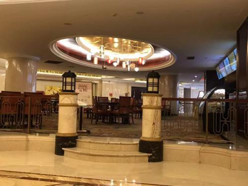 权健华东总部药师佛,权健双面药师佛