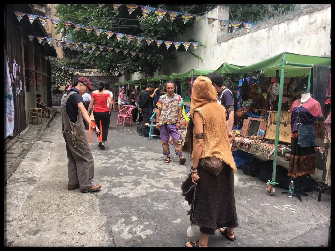 今生最美舞会！成都霹雳派对全攻略