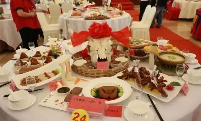 弥勒十大美食火锅,弥勒十大名菜图片