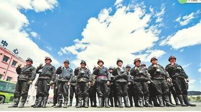 感动中原十大人物事迹,2018年感动中原年度十大人物