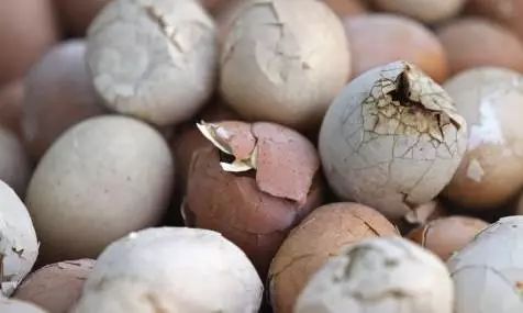 这7种鸡蛋千万不要买,这九种鸡蛋千万不要吃