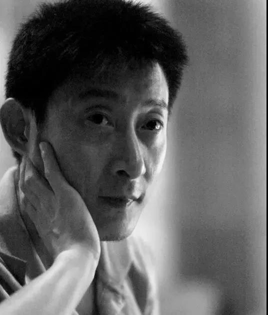 「听」专访舞蹈剧场《大饭店》导演兼舞者黎星：这是一部“现象级”“限量版”作品