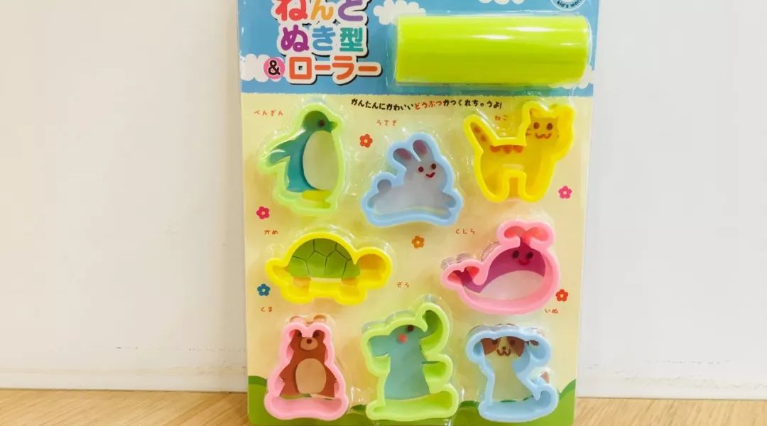 彩泥豌豆宝宝,大米彩泥作品