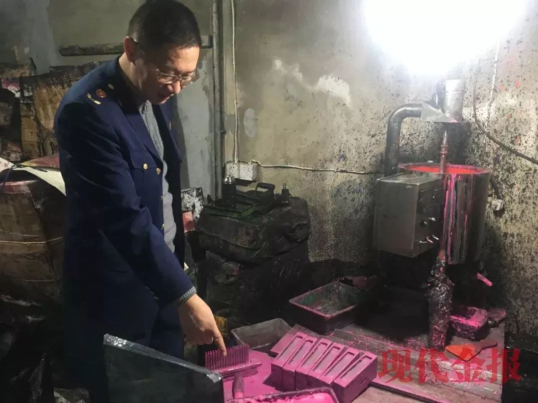 曝光！这种2、300元的东西成本不超1元，生产过程触目惊心！你老婆可能正在用……