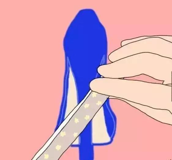 莫名想笑!白色雪地靴洗成黑鞋,店家:改色的钱我就不收了