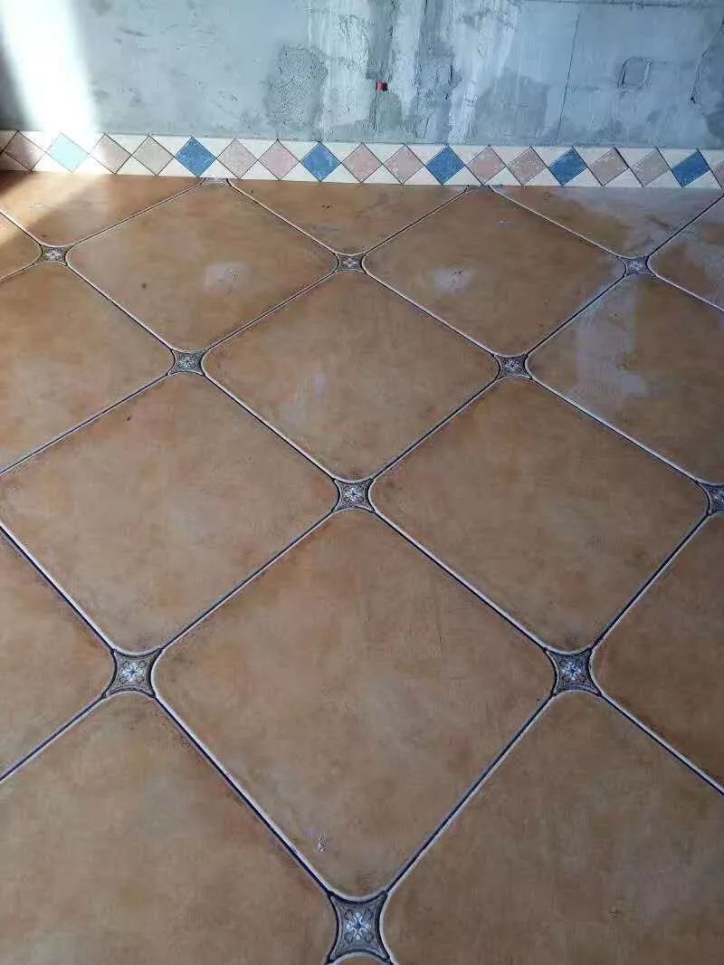 瓦工技校培训,专业装修瓦工黄师傅