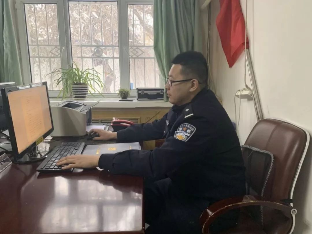 一家从警,公安民警在祖国的大江南守护团圆