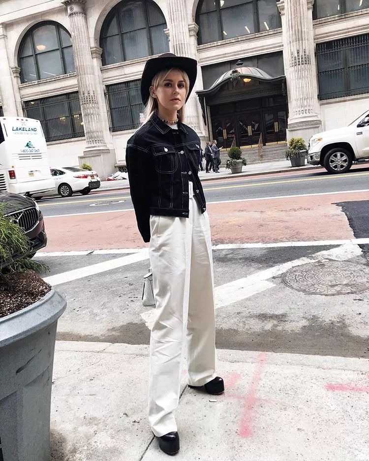 小个子高级感穿搭连衣裙女装,搭外套的连衣裙小个子