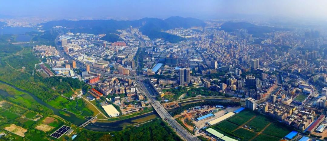 石岩离这里有多远,如今的石岩