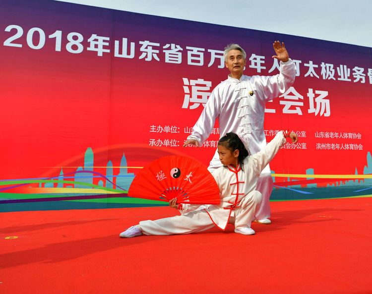 滨州摄影师葛珍君：记录风景和变化记录亲情和友谊