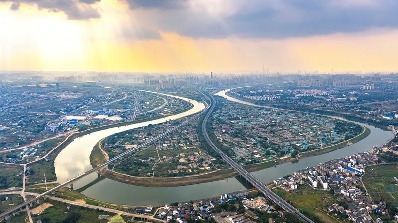 我是黎托，梦想直达雨花，幸福“黎”你很近！