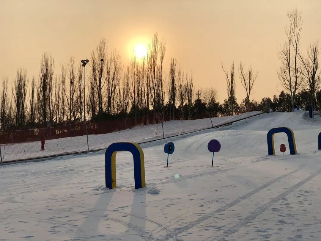 海淀稻香湖冰雪世界,海淀区冰雪场所