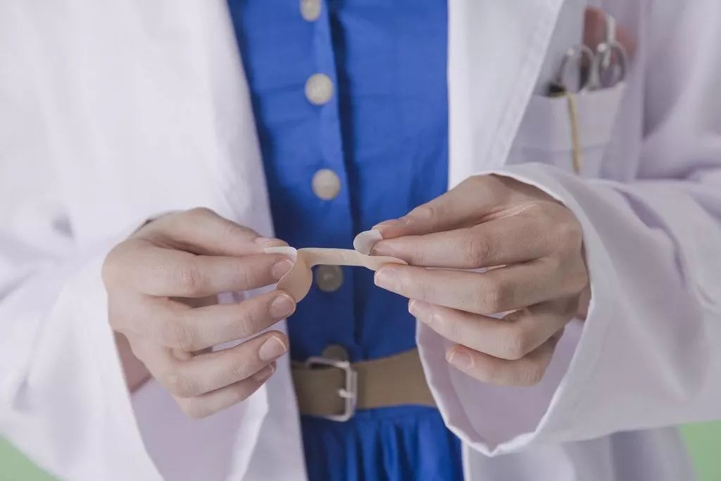 天天穿一双凉鞋,天天穿凉鞋好吗