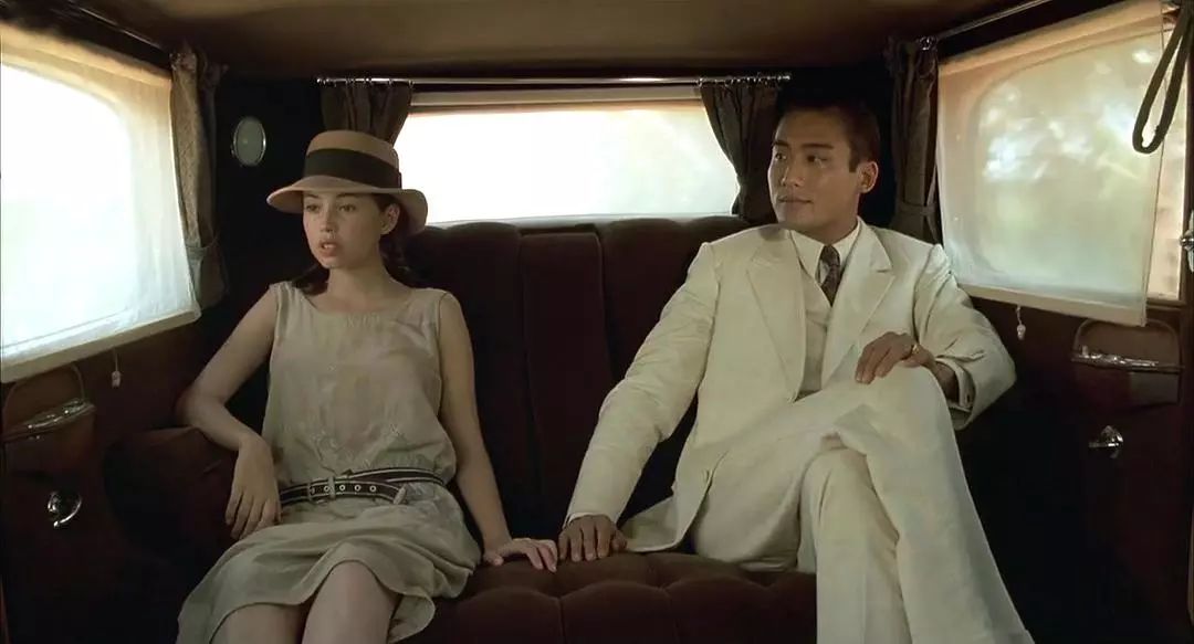 没出息电影片段,别人眼里的梁家辉