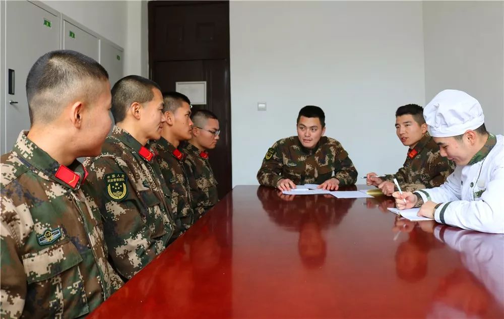 鍏竴闈掓槬鏂归樀鏂板叺,鍏竴闈掓槬鏂归樀鏂板叺鎺堟灙