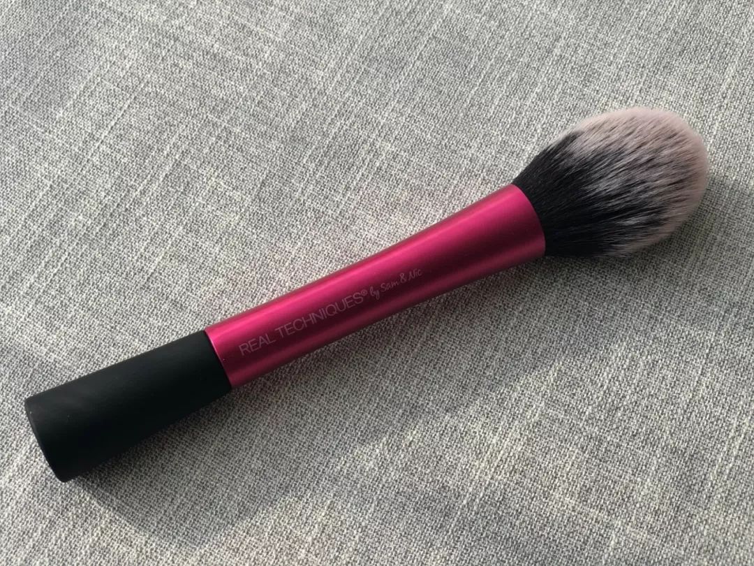 小棕瓶眼霜今年又更新了吗,最好用的眼霜小棕瓶