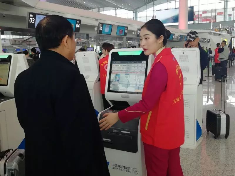 直击春运回家旅途,春运回家路上新变化了解一下