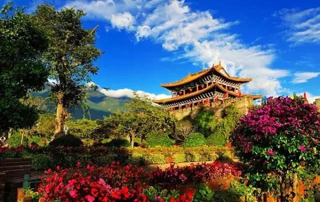 云南旅游全攻略自由行先去哪 (云南旅游自由行省钱攻略)