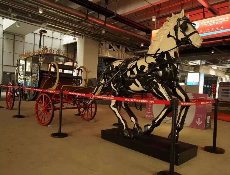 「收藏」不能错过的小美好！上海12个月行走指南来啦