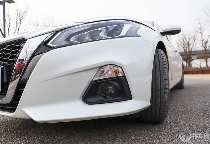 全新天籁2.0l悦享版试驾,全新天籁2.0l深度测评