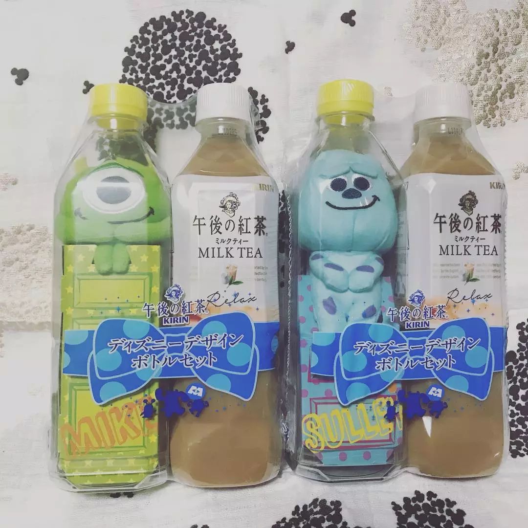买一瓶午后红茶送一个迪士尼娃娃!日本代购有的忙了……