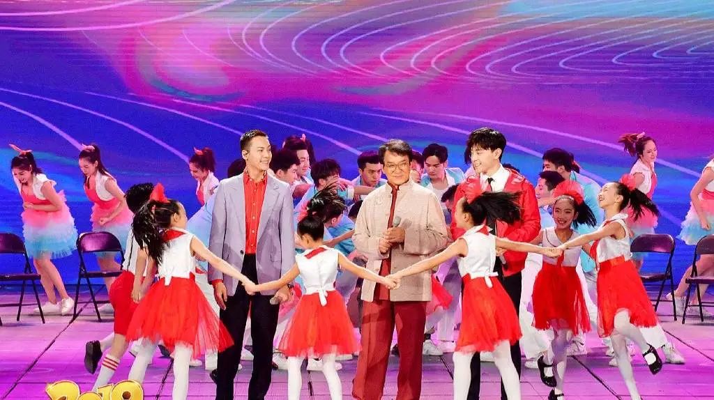 1994年春晚开始前的广告,怎么看待各品牌的春晚广告促销