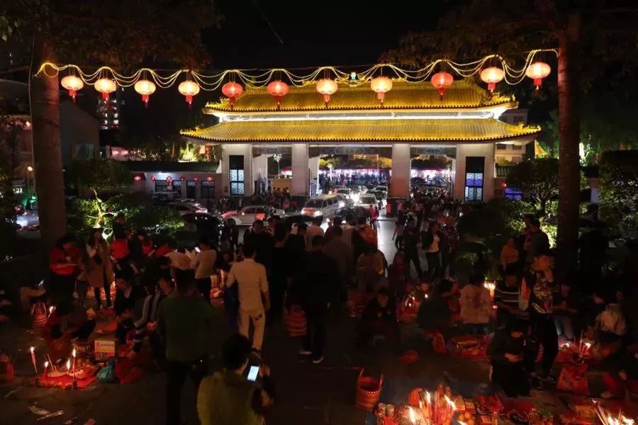 震撼南京灯光秀,玄武山最新景点