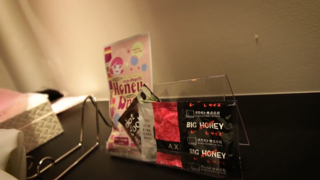 情人节情侣去酒店,丽江情侣酒店情人节