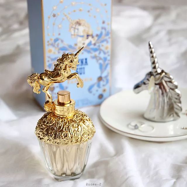 适合新手小白入手的香水,四款一闻就惊艳的香水推荐