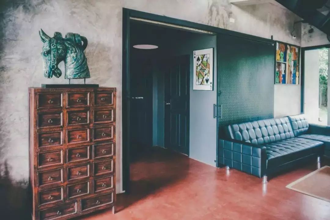 自己出门旅游,房子在家“上班”!杭州妹子全家出境旅游,空房一晚进账千元搞定旅费!