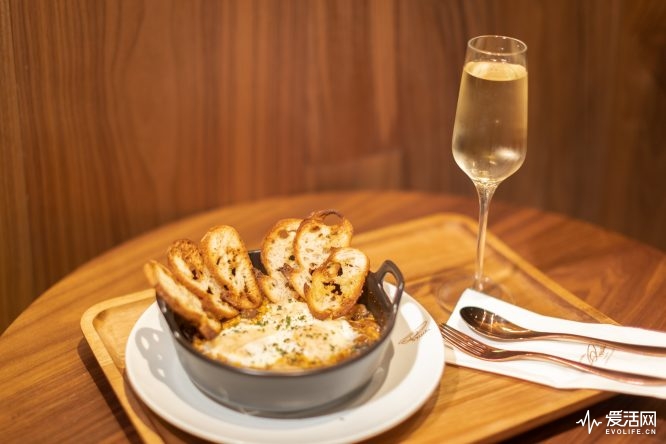 星巴克意大利第一家,星巴克意大利style