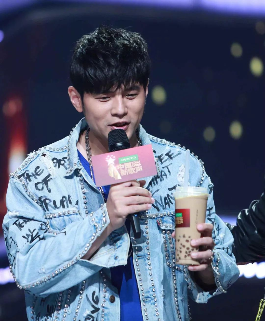 为什么我们会对奶茶上瘾,你为什么沉迷于美颜中无法自拔