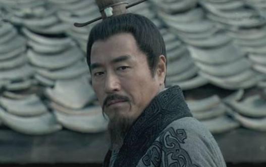 历史上有萧何月下追韩信的故事,历史萧何追韩信