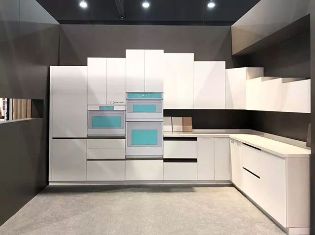 5年远征志邦家居受住了美国消费者IBS专业买家双考验