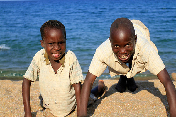 马拉维全集,马拉维唱歌