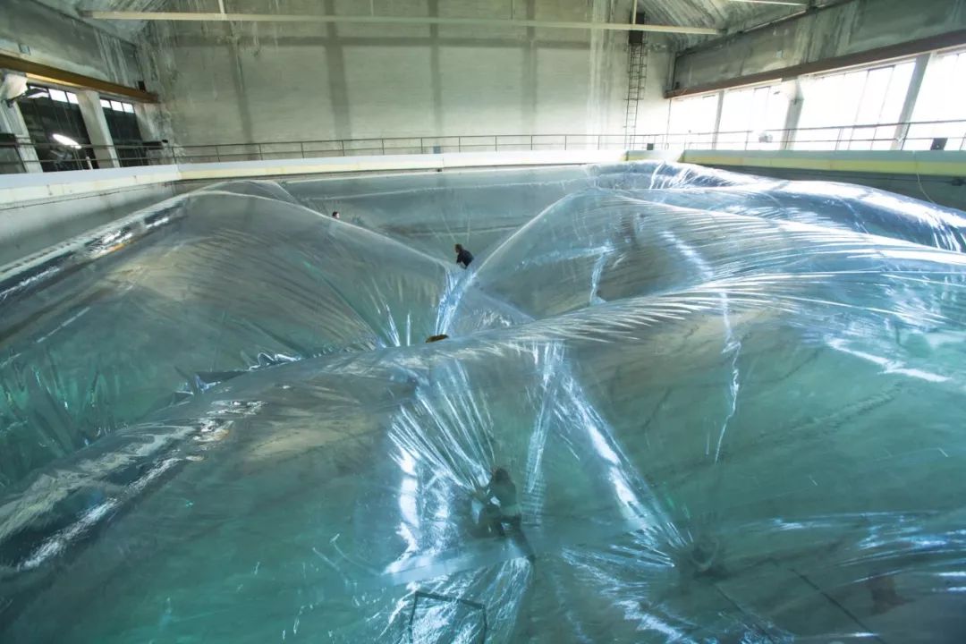 雕塑是纯艺吗,有软的雕塑吗